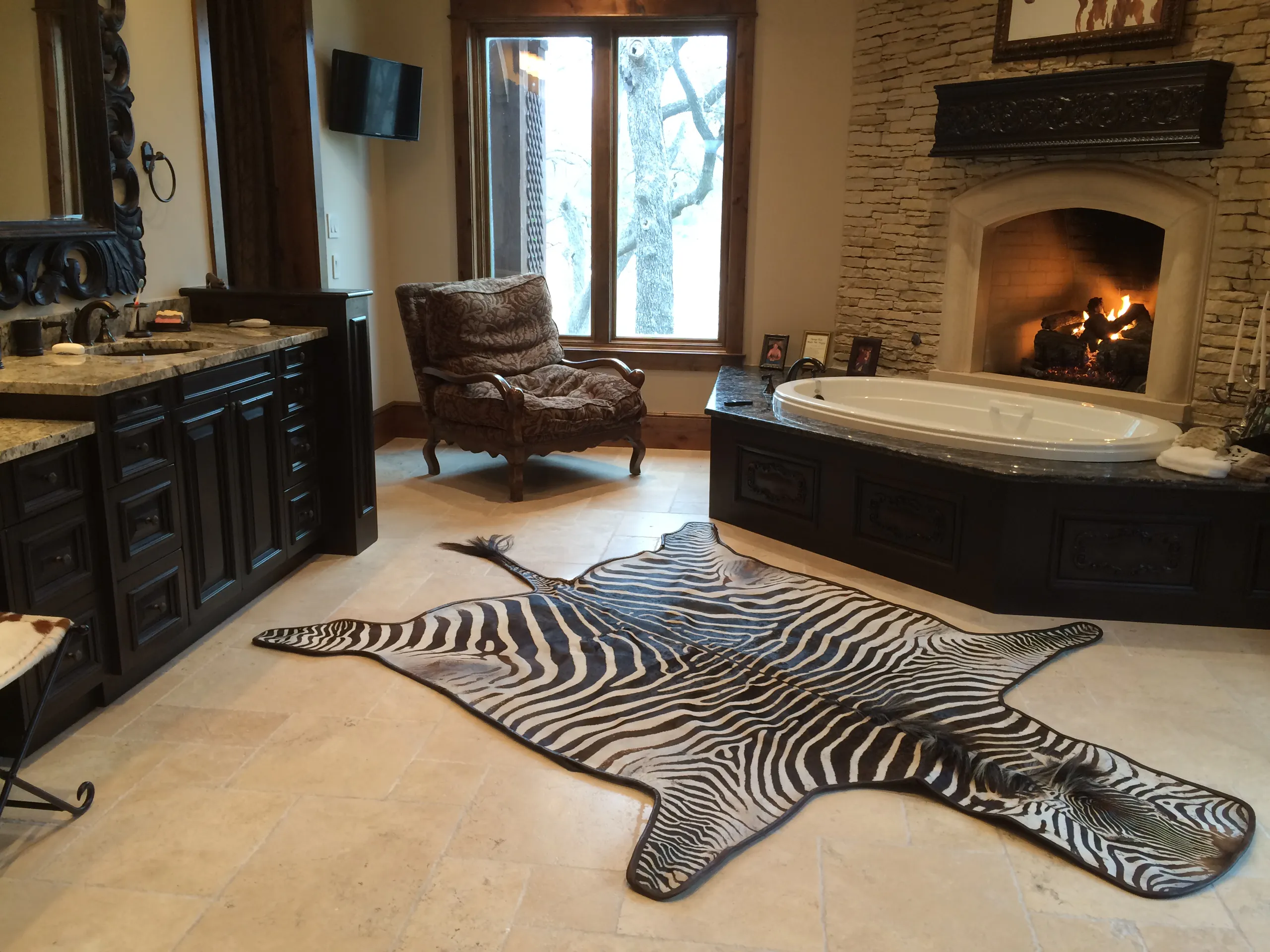 Award-winning Hill Country Custom Home Craftsmanship — Portfolio Image 15