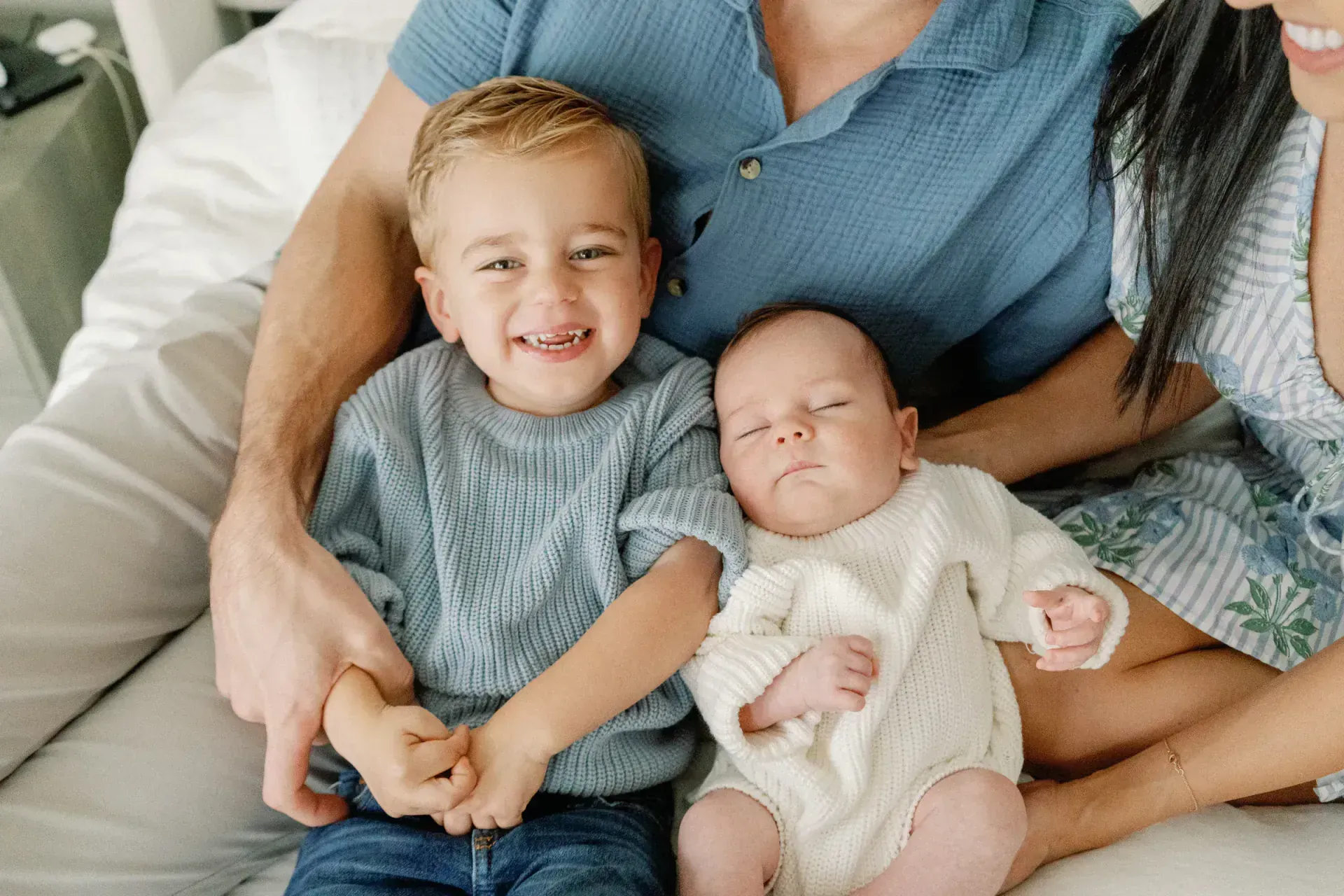 Candid family moment during Horseshoe Bay lifestyle portrait session
