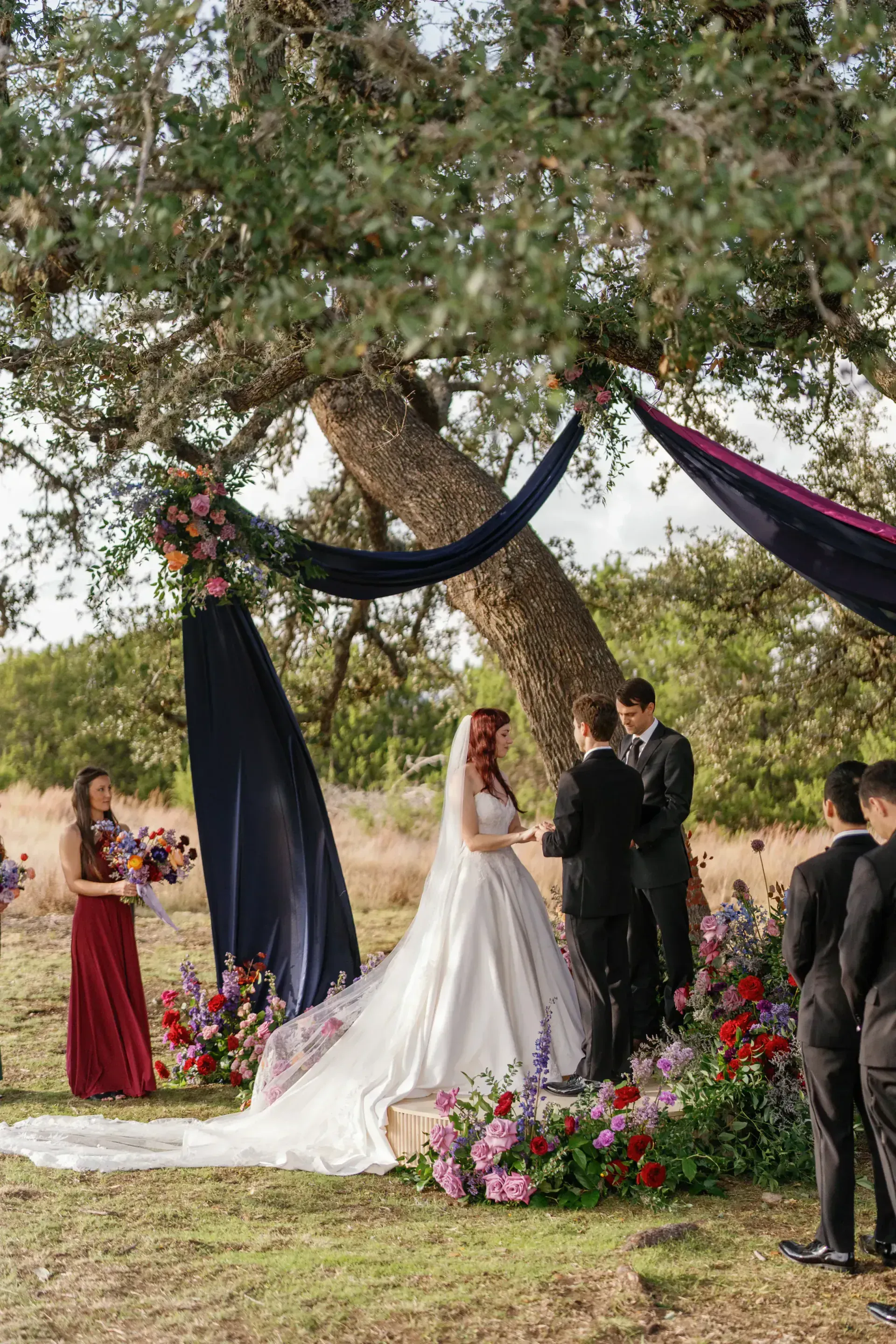 Bridal details at a Lago Vista lakefront wedding venue